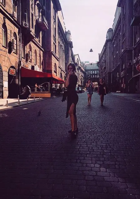 Алиночка из Набережных Челнов, мне 35, познакомлюсь без обязательств