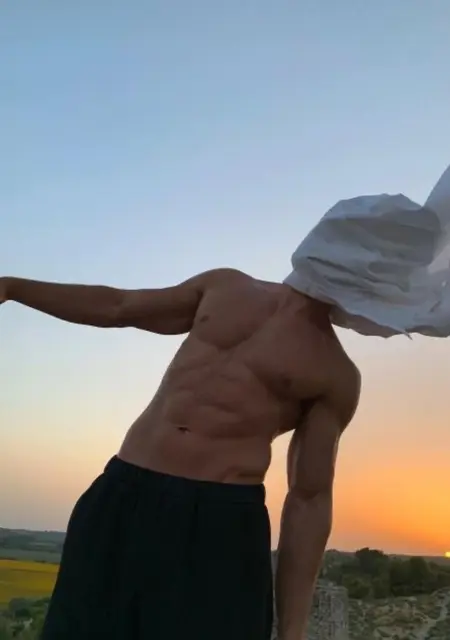 Я Николай, 21, знакомлюсь без обязательств в Белгороде