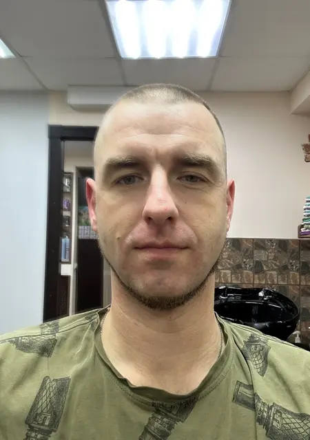 Я Андрей, 38, из Кимр, ищу знакомство для приятного времяпровождения