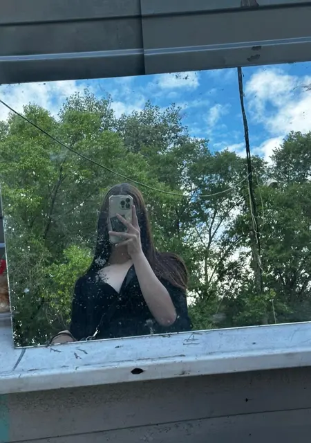 Лина из Хабаровска, ищу на сайте приятное времяпровождение