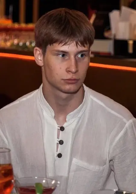 Я Кирилл, 18, знакомлюсь для вирта в Нижнем Новгороде