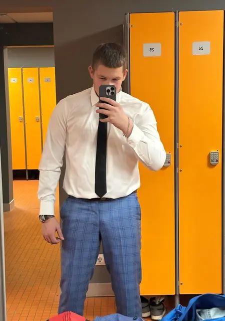 Евгений из Владимира, мне 21, познакомлюсь на одну ночь