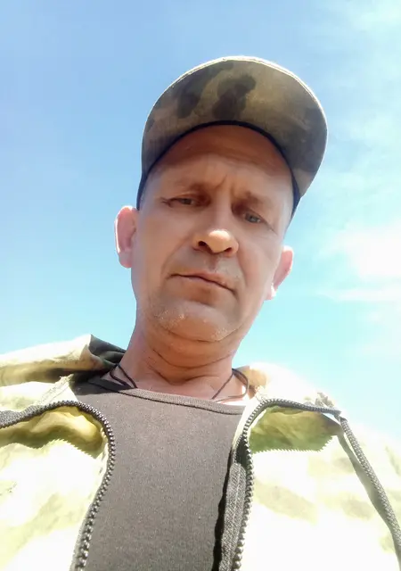 Я Владимир, 50, из Калининграда, ищу знакомства без обязательств