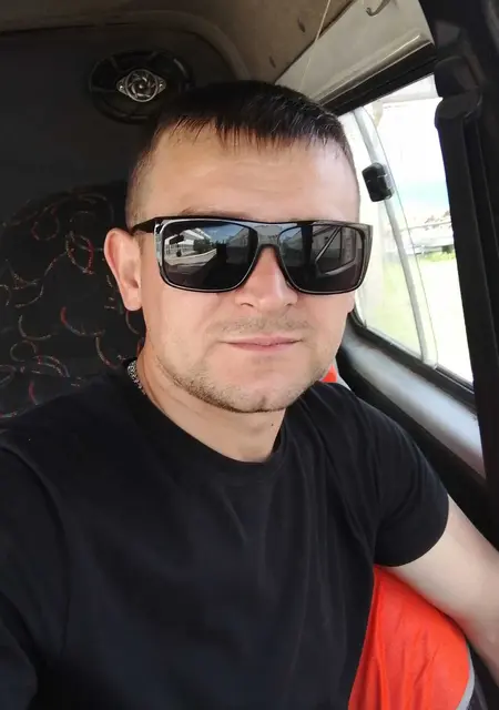 Игорь из Щекино, ищу на сайте приятное времяпровождение