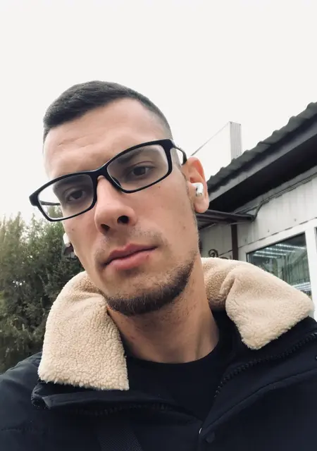 Ivan из Маркса, мне 24, познакомлюсь на одну ночь