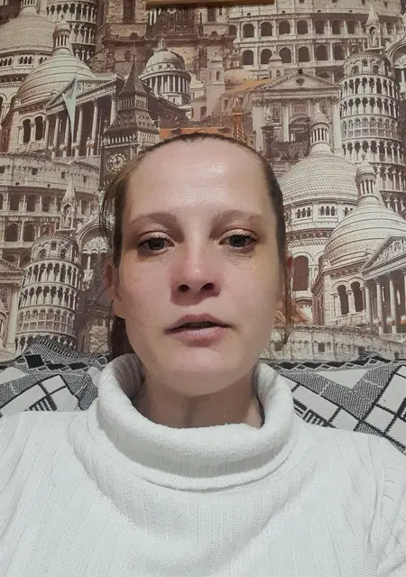 Я Маша, 40, из Перми, ищу знакомства на одну ночь