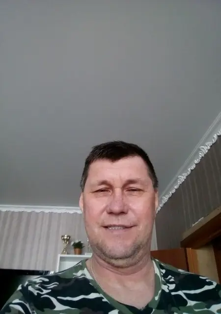 Александр из Отрадного, ищу на сайте знакомства на одну ночь