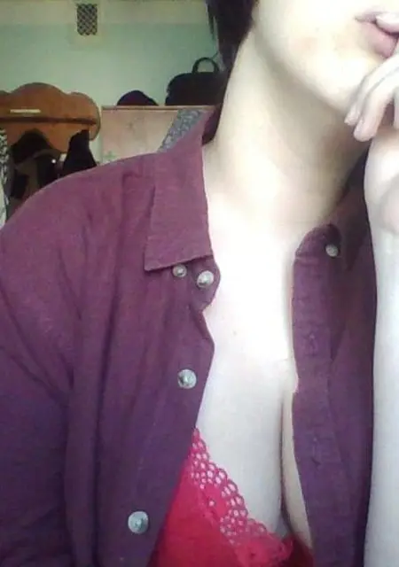 Я Аврора, 27, из Воронежа, ищу знакомство для общения