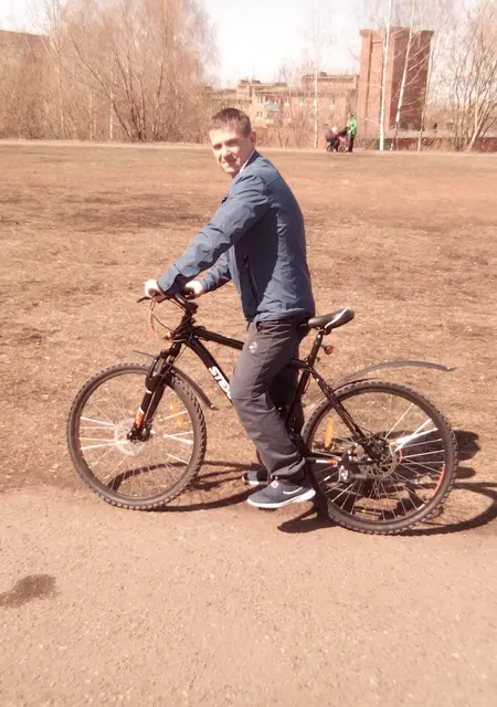 Андрей из Ижевска, мне 47, познакомлюсь без обязательств