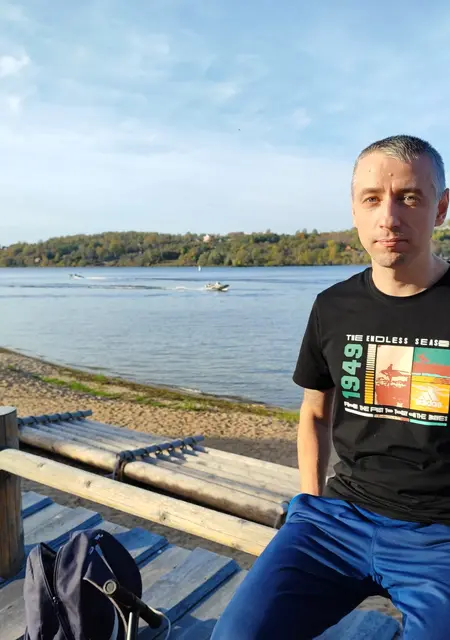 Я Артем, 27, из Костромы, ищу знакомства на одну ночь