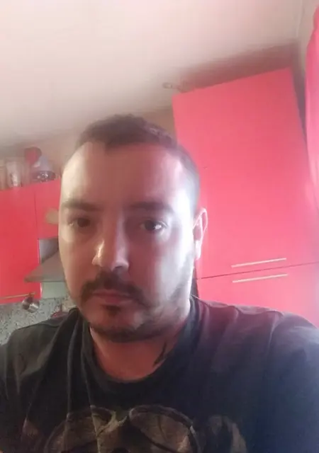 Я Андрей, 35, из Ногинска, ищу знакомства без обязательств