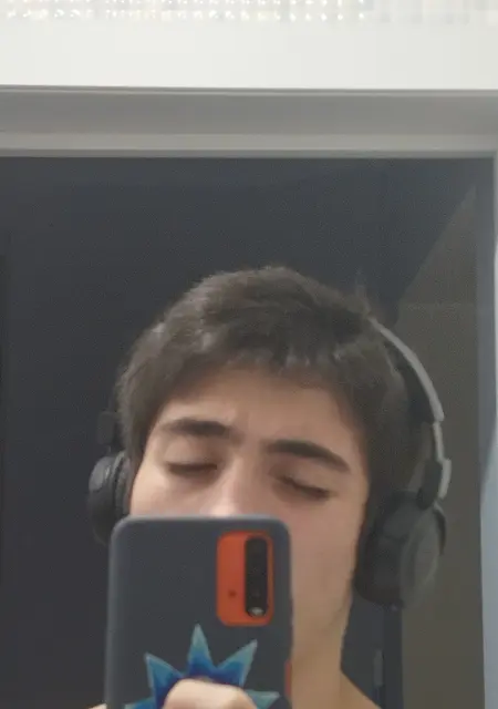 Сармат из Владикавказа, мне 21, познакомлюсь без обязательств