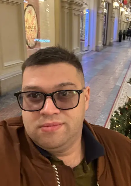 Александр из Ижевска, ищу на сайте знакомства на одну ночь