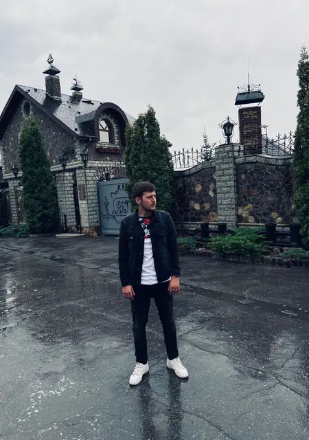 Я Андрей, 25, знакомлюсь без обязательств в Астрахани