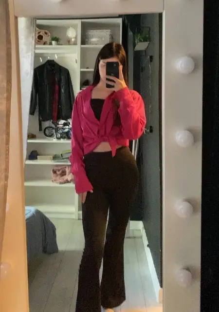 Милана из Краснодара, ищу на сайте открытые отношения