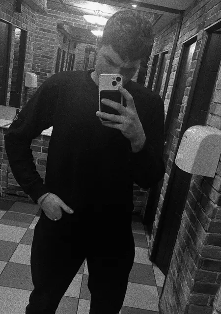 Данил из Раменского, ищу на сайте знакомства на одну ночь