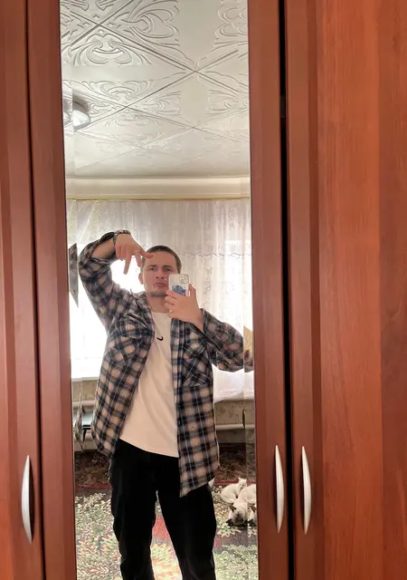 Никита из Волгограда, ищу на сайте знакомства на одну ночь