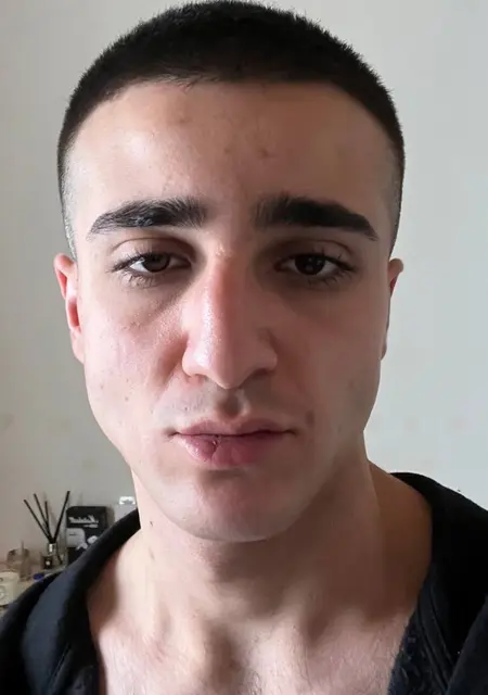 Я Vahe, 22, из Тольятти, ищу знакомство для дружбы