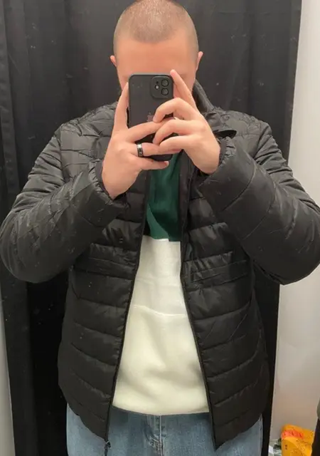 Я Артем, 25, из Северодвинска, ищу знакомство для вирта