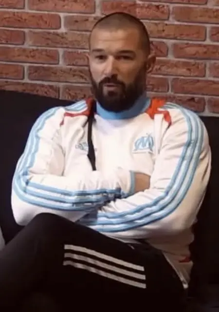 Я Виктор, 39, знакомлюсь для постоянных отношений в Чите