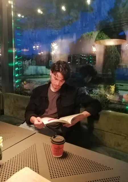 Владимир из Новороссийска, мне 30, познакомлюсь для приятного времяпровождения