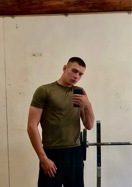 Я Денис, 21, знакомлюсь без обязательств в Ставрополе