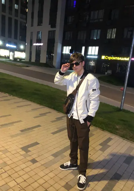 Нико из Клина, ищу на сайте знакомства на одну ночь