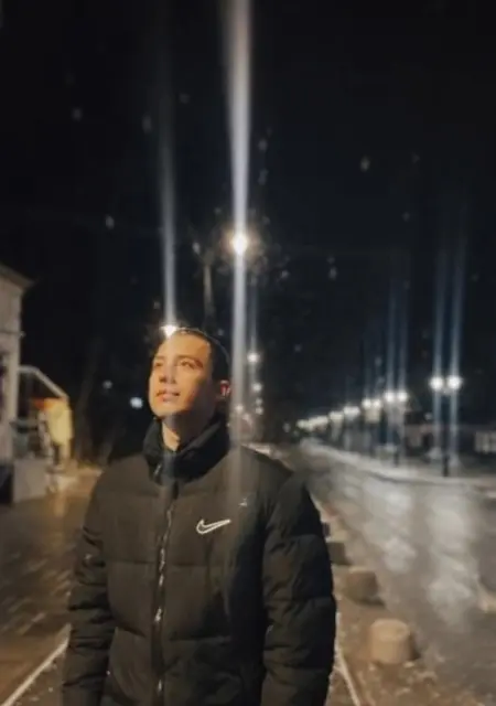 Я Алексей, 25, знакомлюсь без обязательств в Сергиевом Посаде