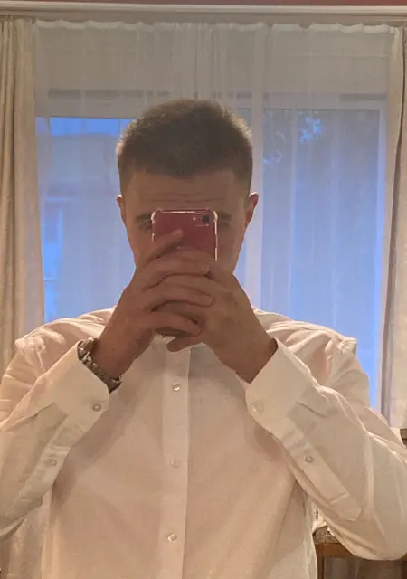 Артем из Северодвинска, ищу на сайте приятное времяпровождение