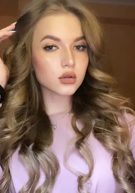 Я Adriana, 23, из Прилук, ищу знакомство для вирта