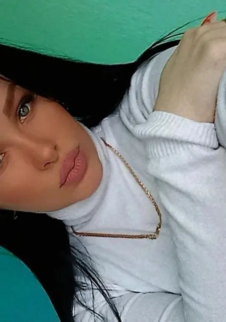 Я Анастасия, 28, знакомлюсь без обязательств в Саратове