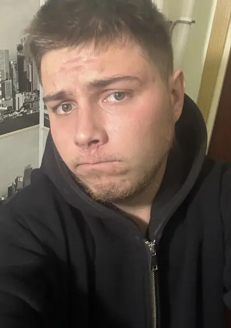 Я Игорь, 25, из Москвы, ищу знакомство для постоянных отношений