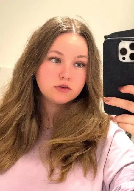 Я Поля, 22, из Волгограда, ищу знакомство для общения