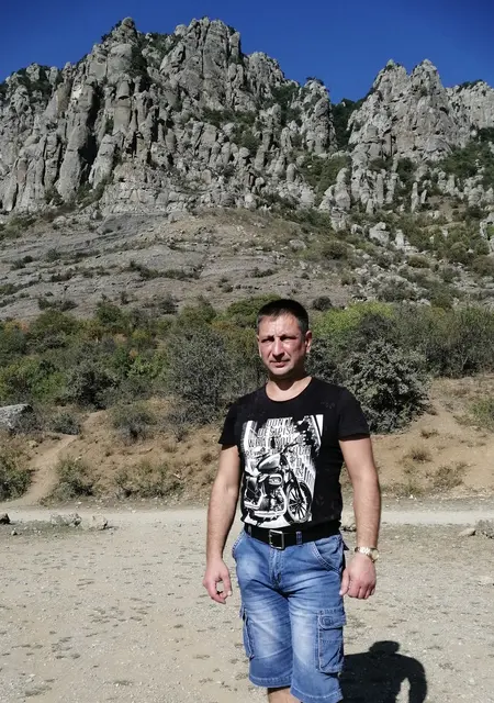 Я Олег, 50, знакомлюсь без обязательств в Нерюнгри