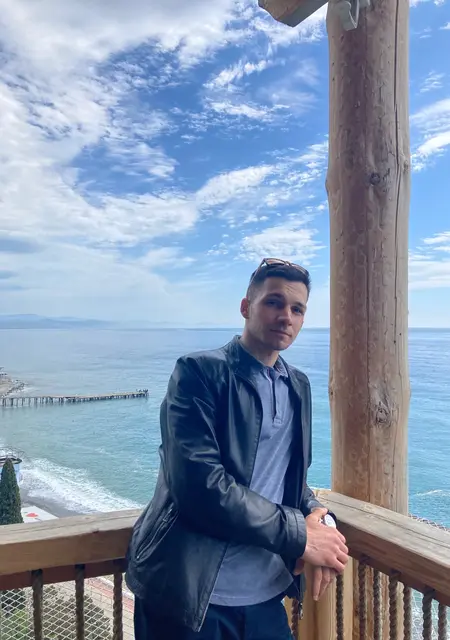 Roman из Елизова, ищу на сайте знакомства без обязательств