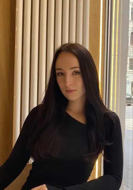 Я Эмма, 20, из Санкт-Петербурга, ищу знакомство для постоянных отношений