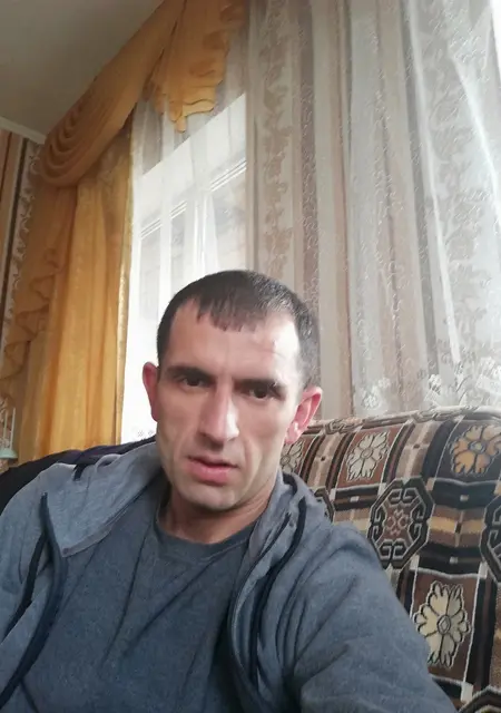 Саша из Лабинска, ищу на сайте знакомства на одну ночь