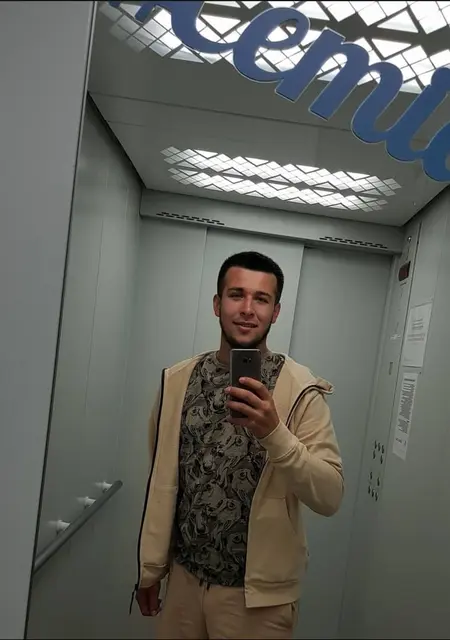 Иван из Вологды, мне 29, познакомлюсь для приятного времяпровождения