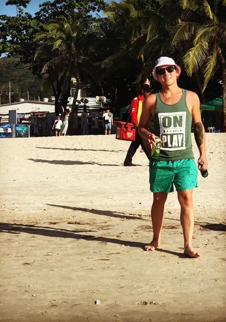 Я Андрей, 33, из Ленска, ищу знакомства на одну ночь