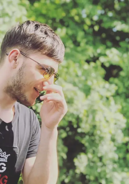 Иван из Курска, мне 24, познакомлюсь без обязательств