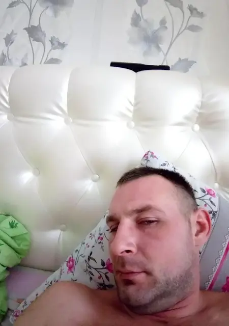 Я Виталий, 35, из Жлобина, ищу знакомства без обязательств