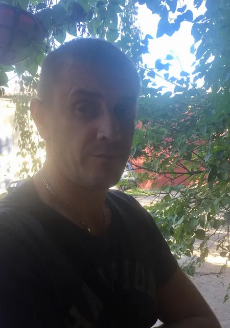 Сергей из Тулы, мне 42, познакомлюсь на одну ночь