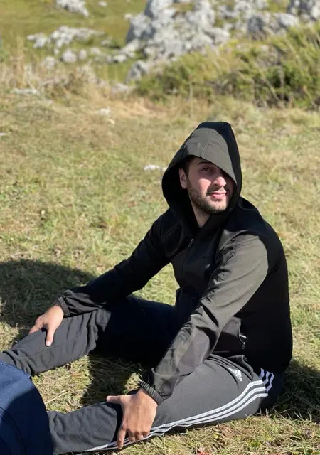 Рустам из Майкопа, мне 30, познакомлюсь для приятного времяпровождения