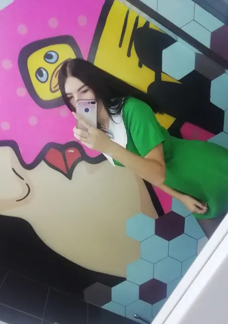 Я Алина, 30, из Иркутска, ищу знакомство для приятного времяпровождения