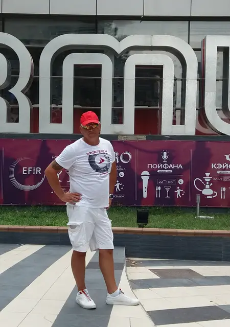 Блек из Таганрога, ищу на сайте знакомства на одну ночь