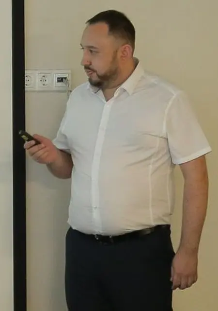 Я Максим, 41, из Курска, ищу знакомство для постоянных отношений