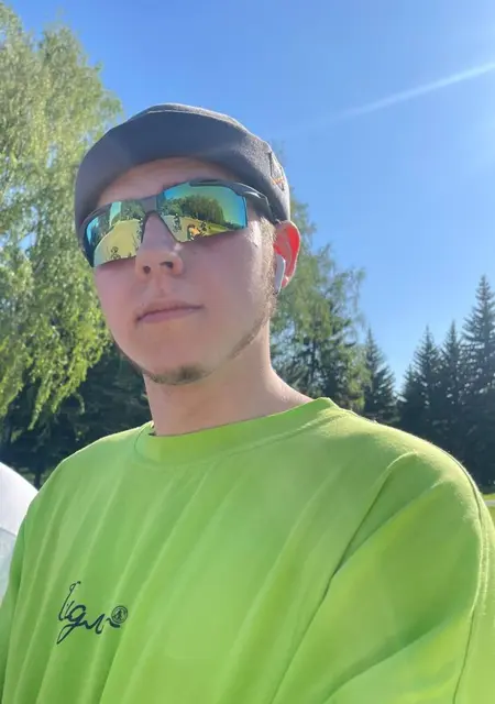 Я Савелий, 19, знакомлюсь на одну ночь в Набережных Челнах