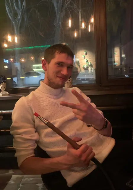 Я Владимир, 27, из Советской Гавани, ищу знакомства без обязательств