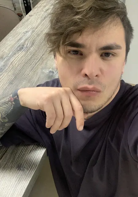 Руслан из Владимира, ищу на сайте знакомства на одну ночь