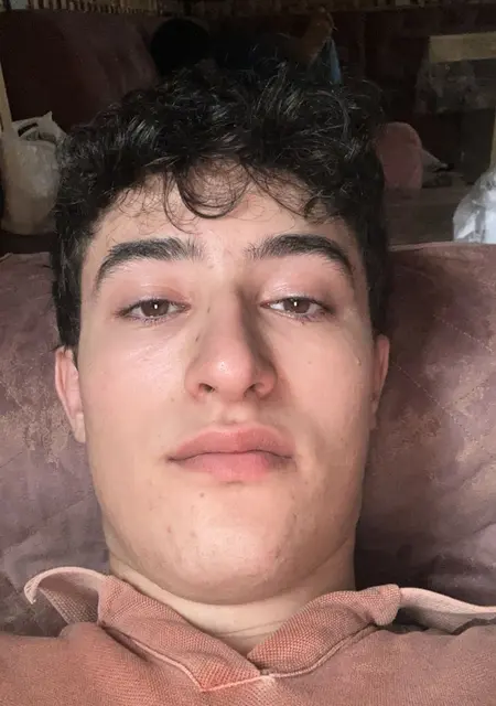 Я Аббас, 29, из Екатеринбурга, ищу знакомство для приятного времяпровождения